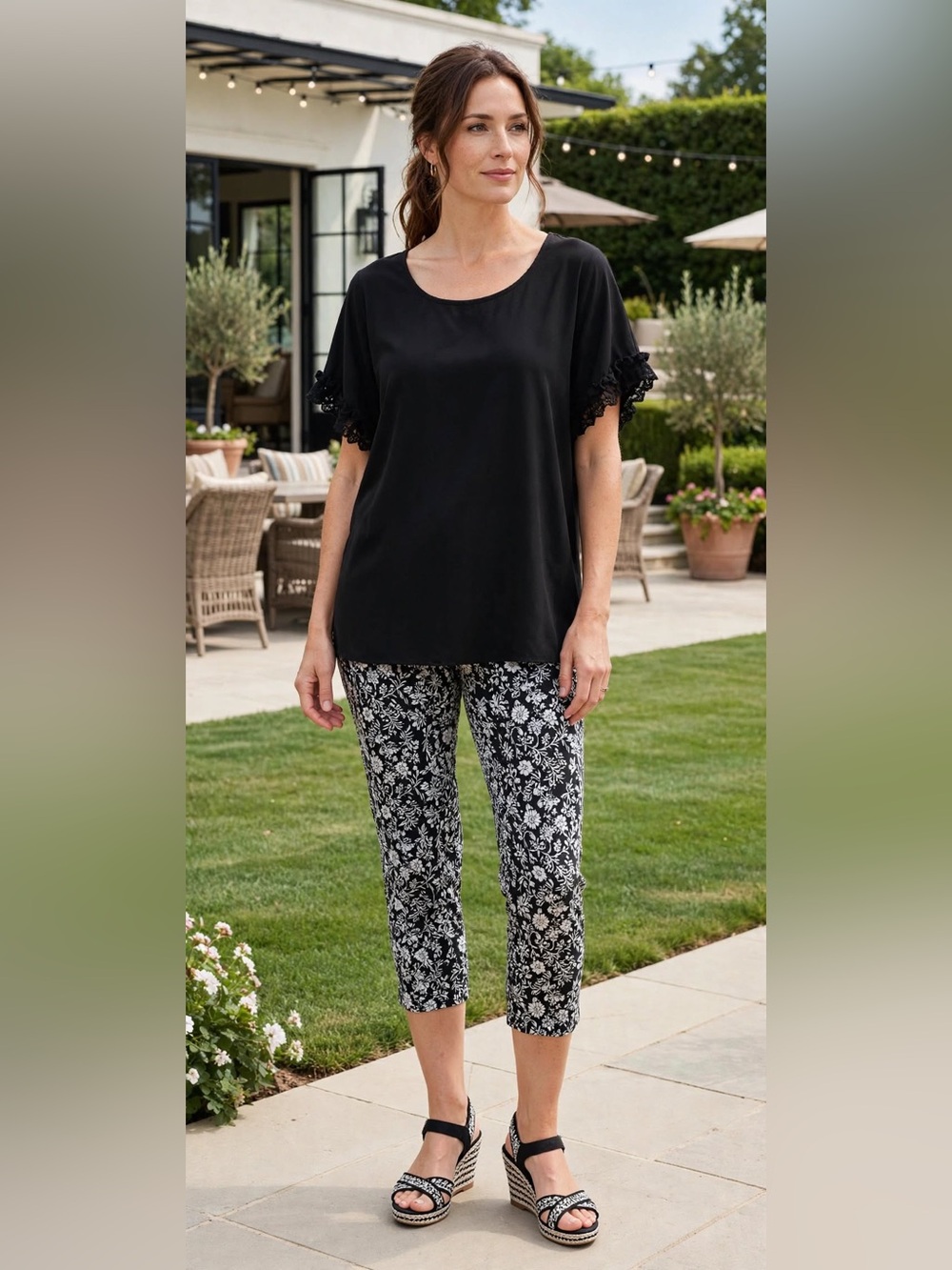 SHEIN Black Ruffle Sleeve Tunic Blouse